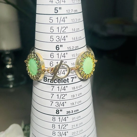 Vintage Abalone Sea Green Round Scrolled Gold Plated Toggle Bracelet - Picture 12 of 15